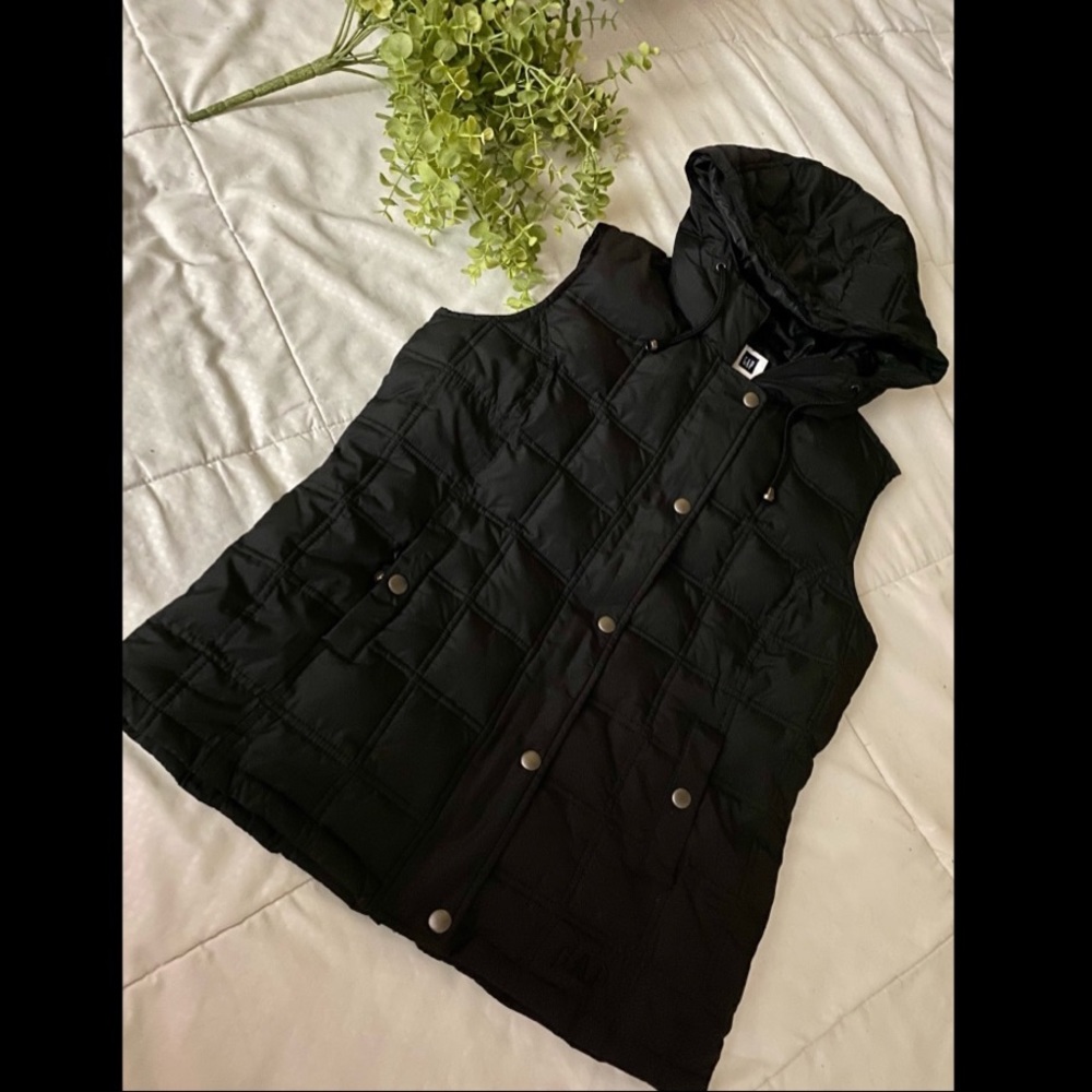 Cute Gap Vest